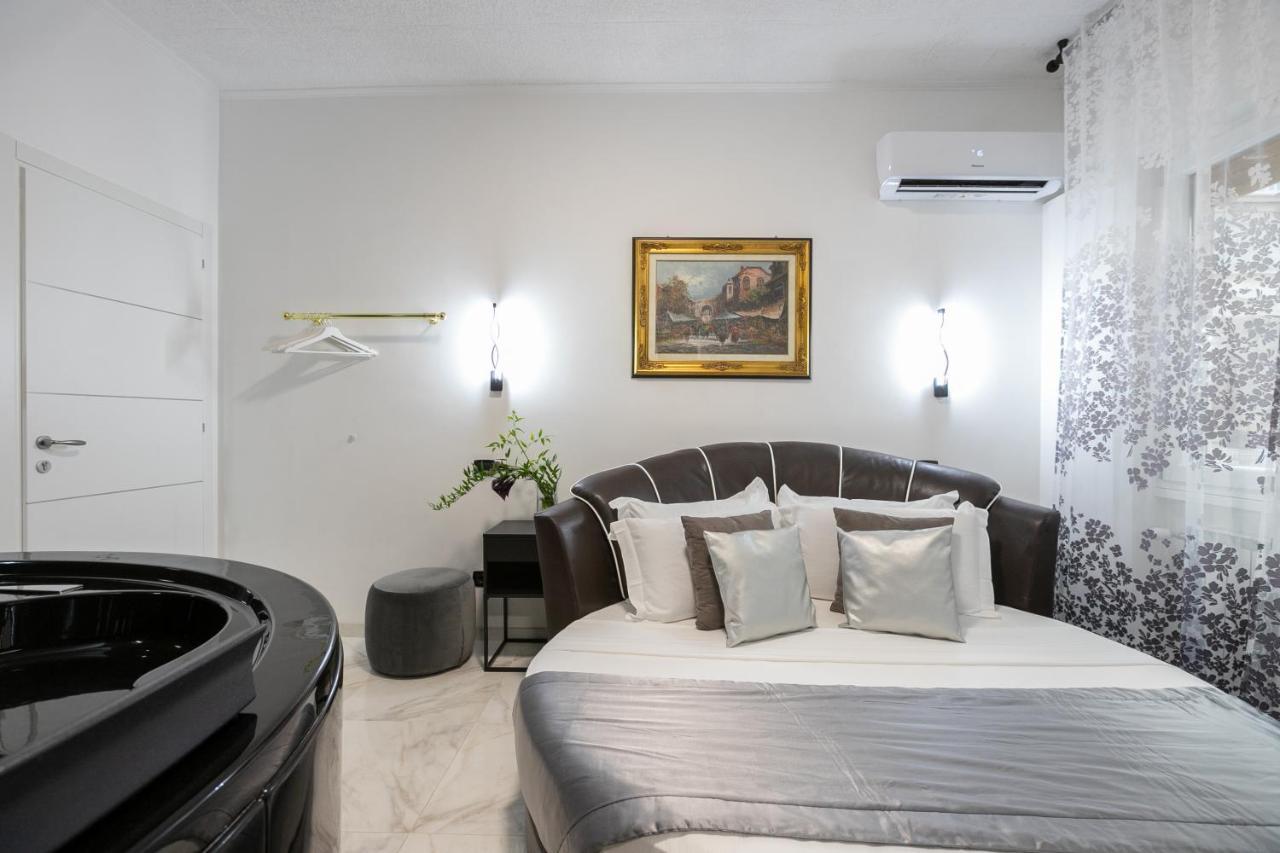 Gregorio VII Luxury Suites San Damaso Roma Exterior foto