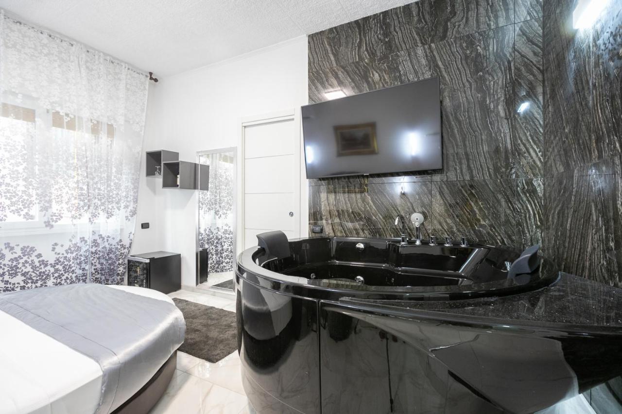 Gregorio VII Luxury Suites San Damaso Roma Exterior foto