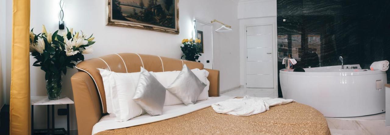 Gregorio VII Luxury Suites San Damaso Roma Exterior foto